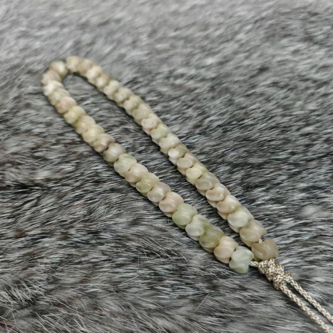 尺寸7.5mm左右青蛇·无钥匙孔龙脊菩提手持《小鱼文玩》G060