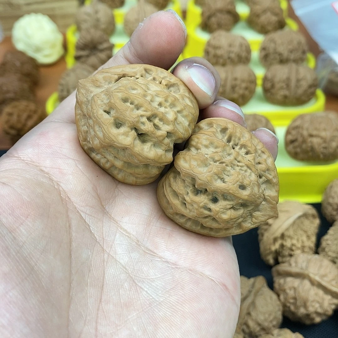 文玩核桃吊坠甘**斯佛肚