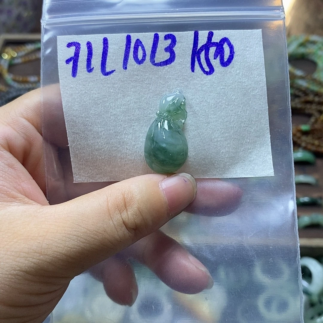 未镶嵌定制翡翠翡翠