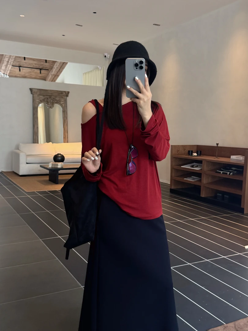 玖黛衣【香肩】新款早秋纯色百搭天丝宽松长袖T恤TXP44019