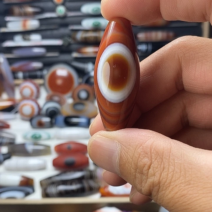 未镶嵌颈饰玛瑙/玉髓