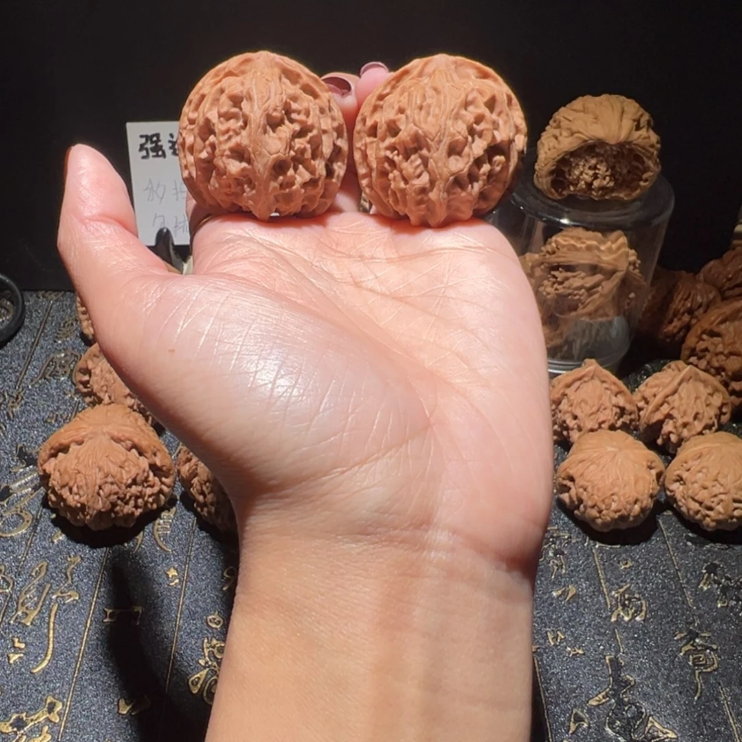 吊坠文玩核桃苹果39手把件168