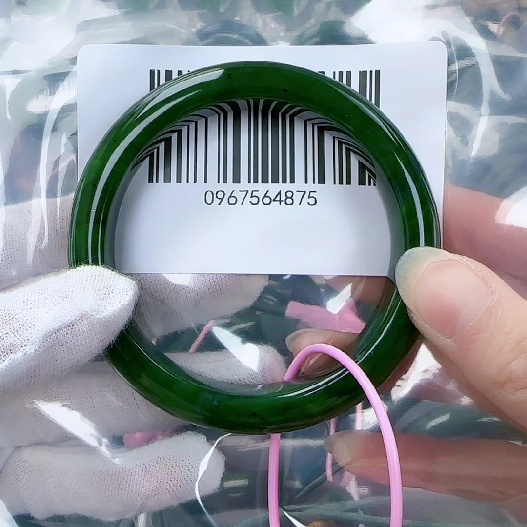 和田玉（碧玉）手镯未镶嵌58