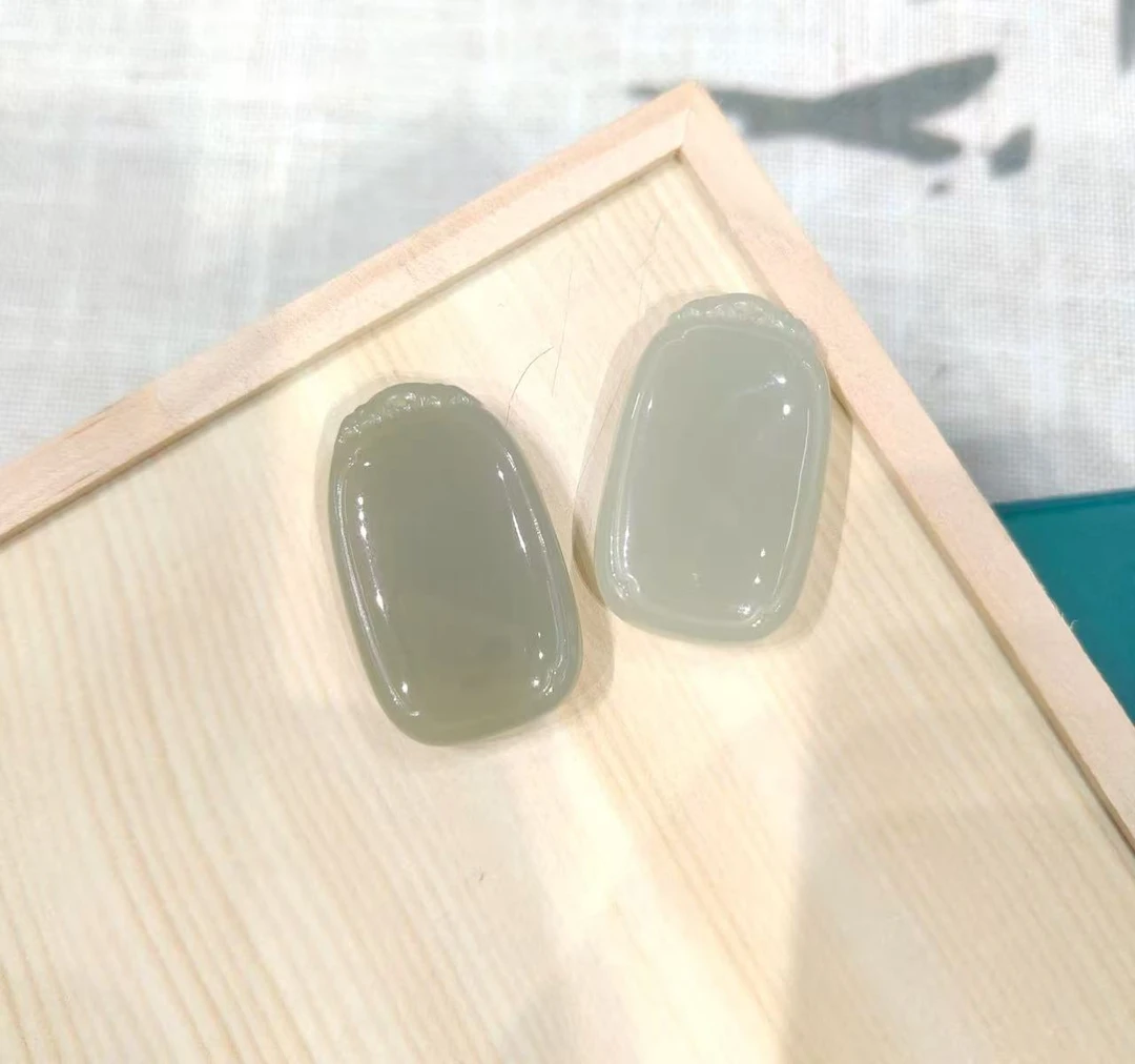 （支持复检）A12天然和田玉无事牌吊坠（3号）