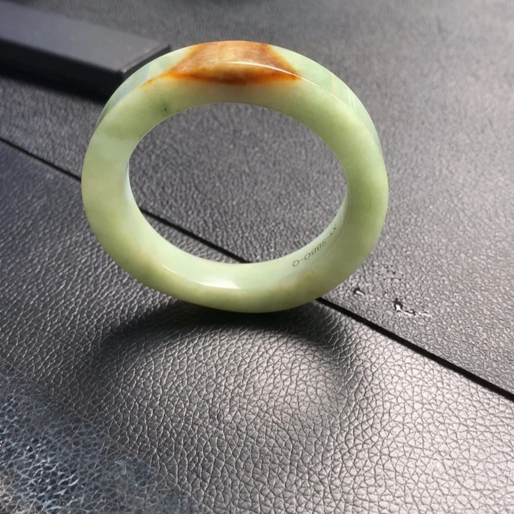 定制翡翠未镶嵌手镯手镯