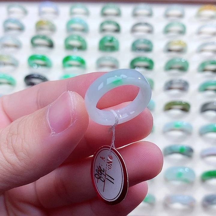 翡翠未镶嵌戒指11号