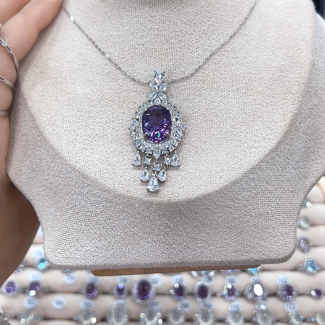 茉***螂银S925镶嵌颈饰紫晶