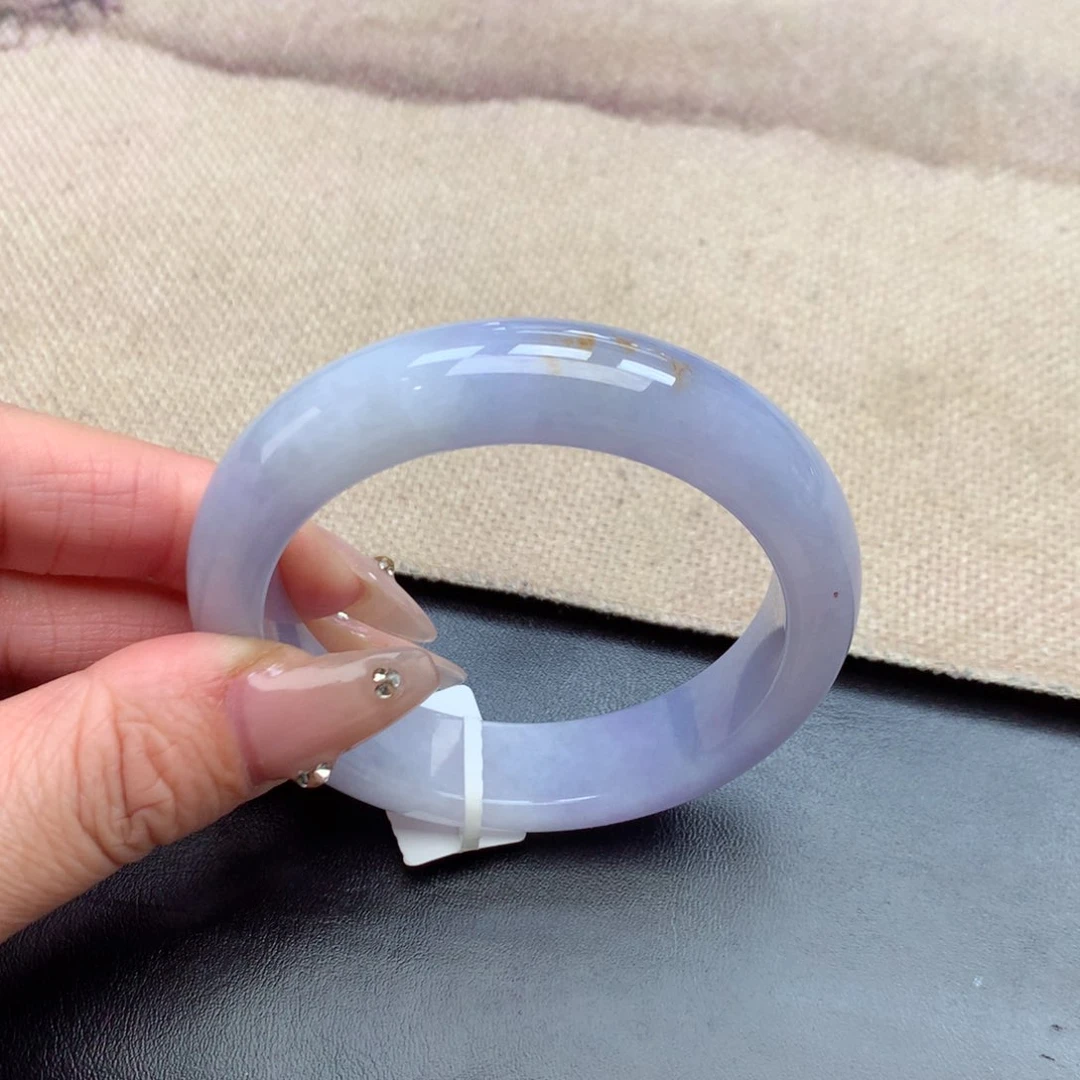 未镶嵌手镯翡翠缅甸翡翠手镯