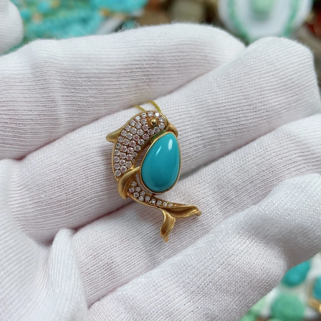 绿松石珠宝奇石18K金镶嵌