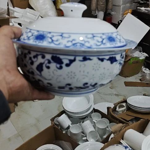 瓷青花煲一个微瑕疵