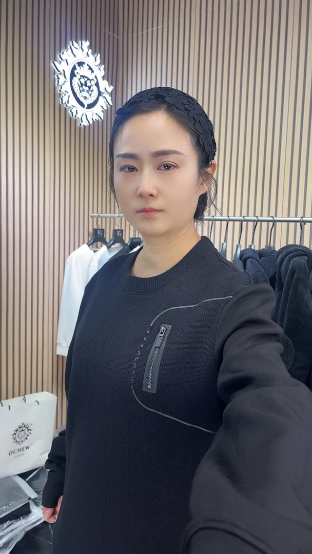 2025秋冬男士潮牌时尚圆领粗针拼接款长袖卫衣休闲百搭男款保暖