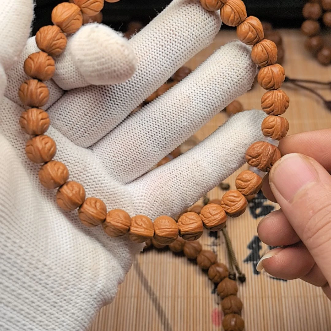 吊坠桃核精品小龙纹手持