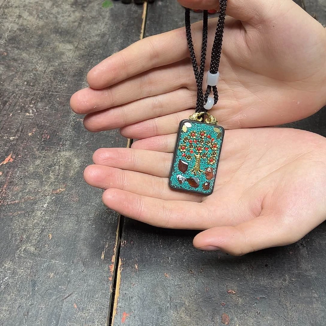 大叶紫檀（黑酸枝木类）