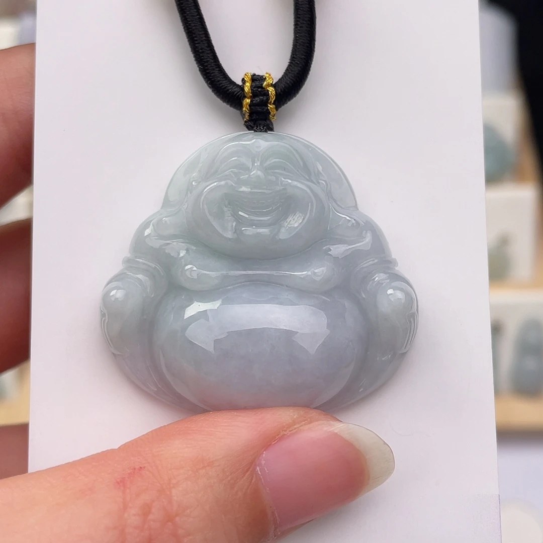 翡翠未镶嵌颈饰佛公