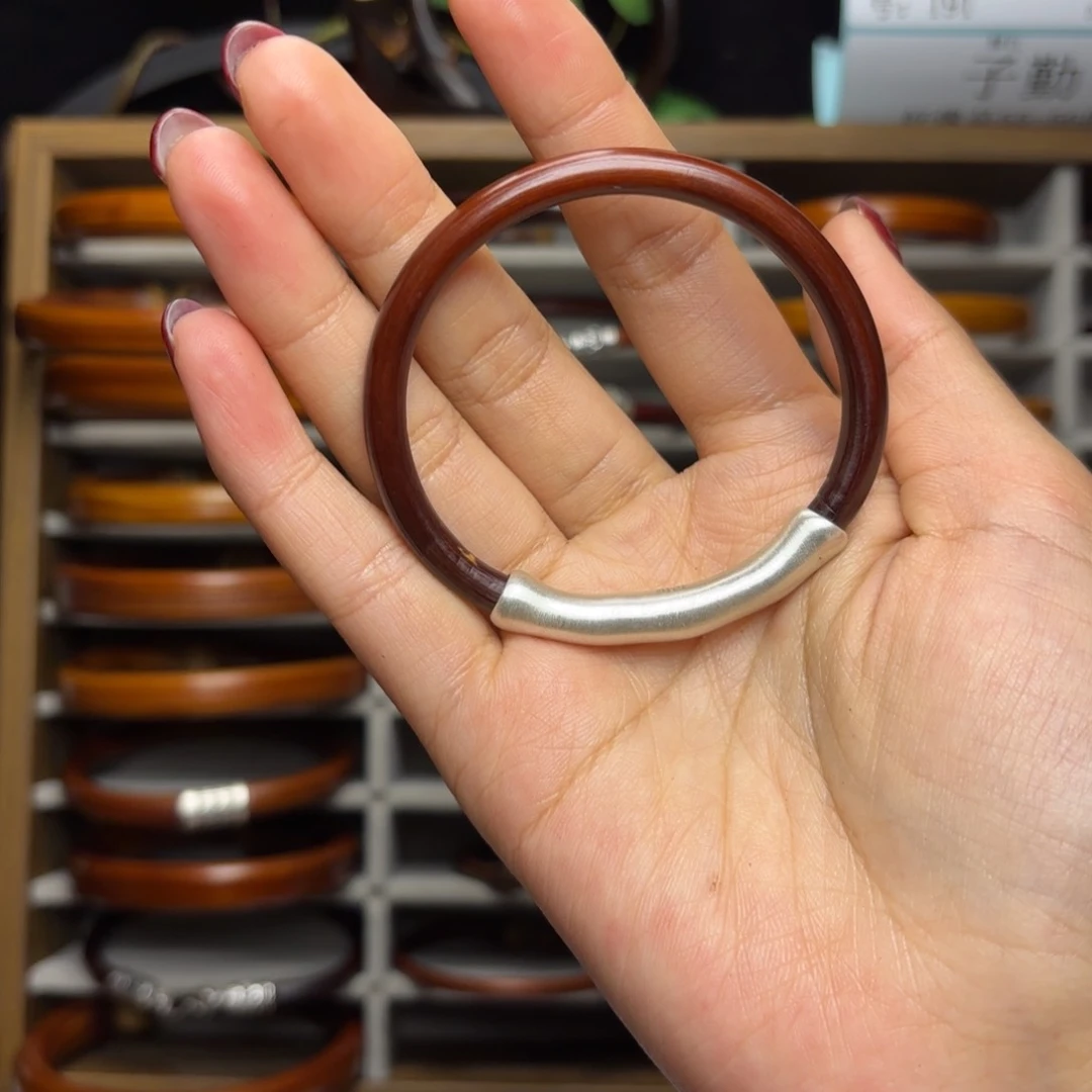 藤类手串/手链荣鸡血藤