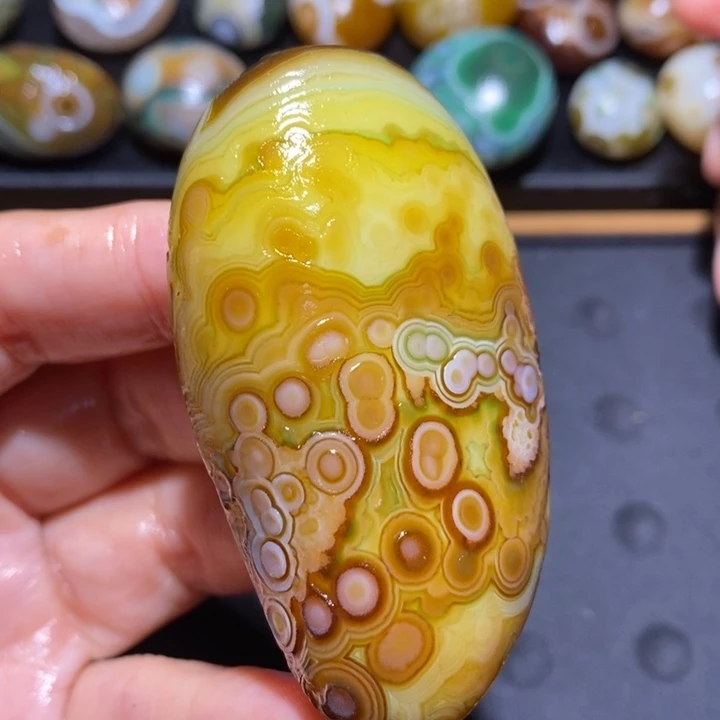 未镶嵌玛瑙/玉髓珠宝半成品108