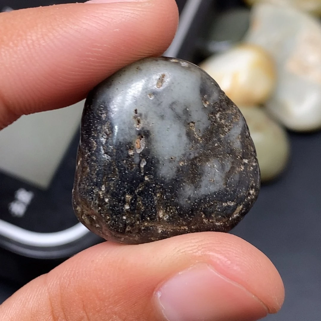 和田玉（糖玉）未镶嵌挂件