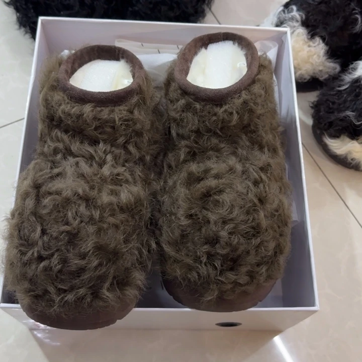 37码女款棕色卡皮