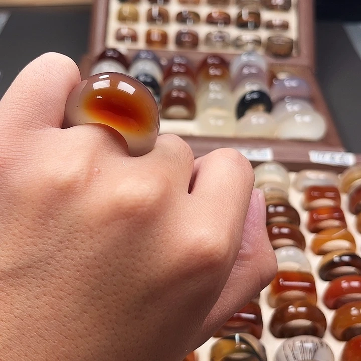 玛瑙/玉髓合金戒指9港16