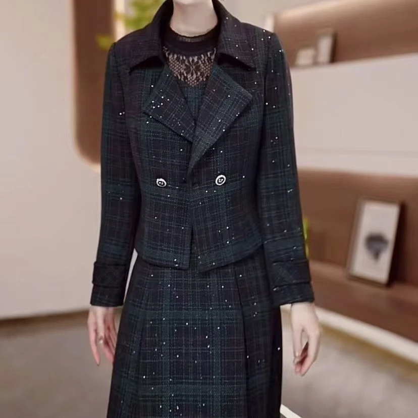 2828翻领格子时尚外套秋季新款韩版显瘦减龄收腰两件套连衣裙女