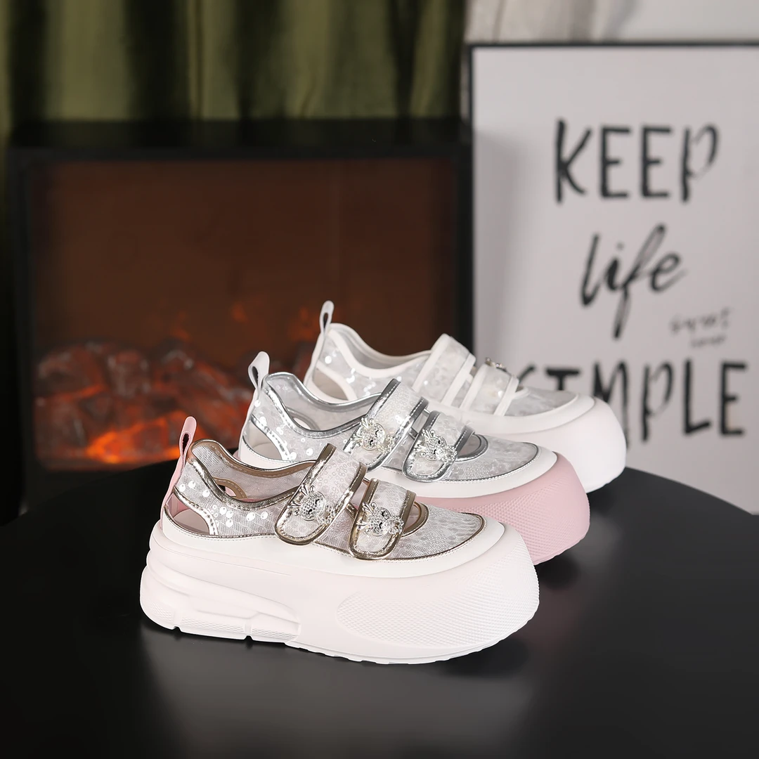 【淘爱朵●】增高6cm时尚百搭女士休闲鞋28038-6