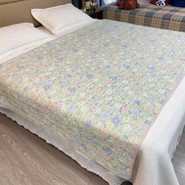 纯棉绗缝夹棉床盖隔脏垫生理垫学生宿舍四季款可机洗防汗沙发垫Z