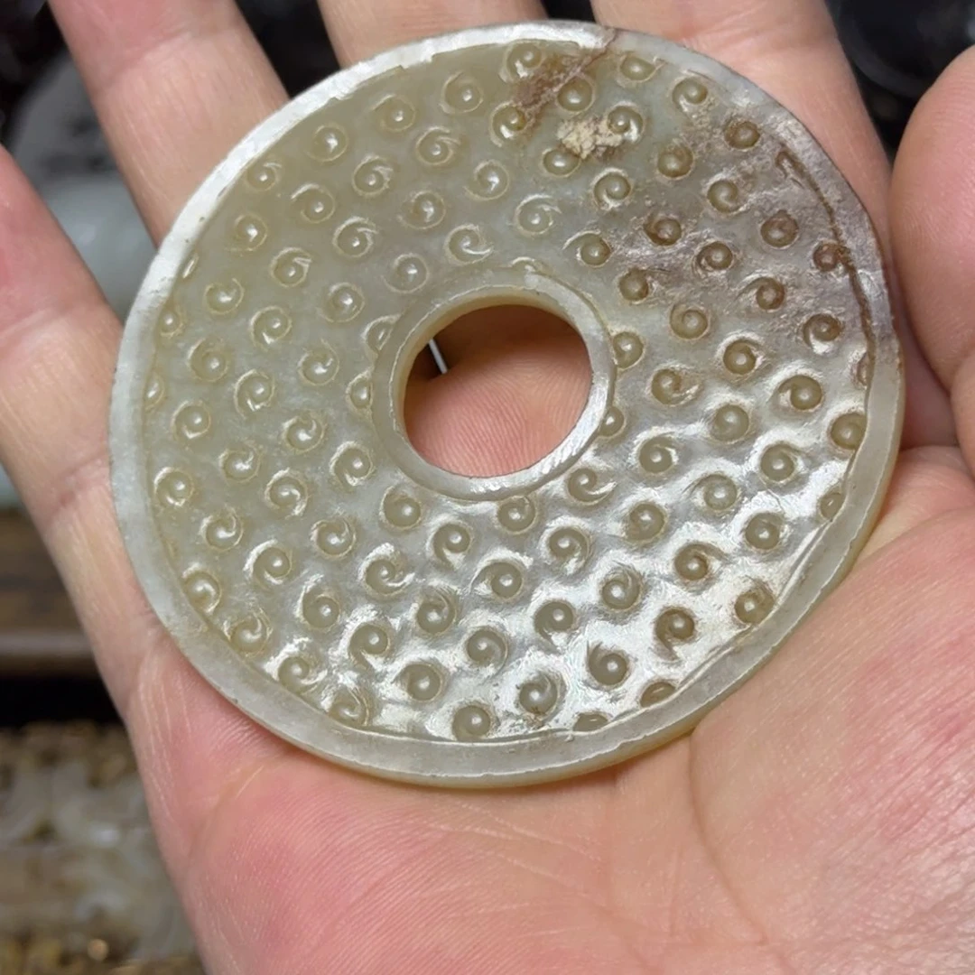 和田玉未镶嵌颈饰尘*落