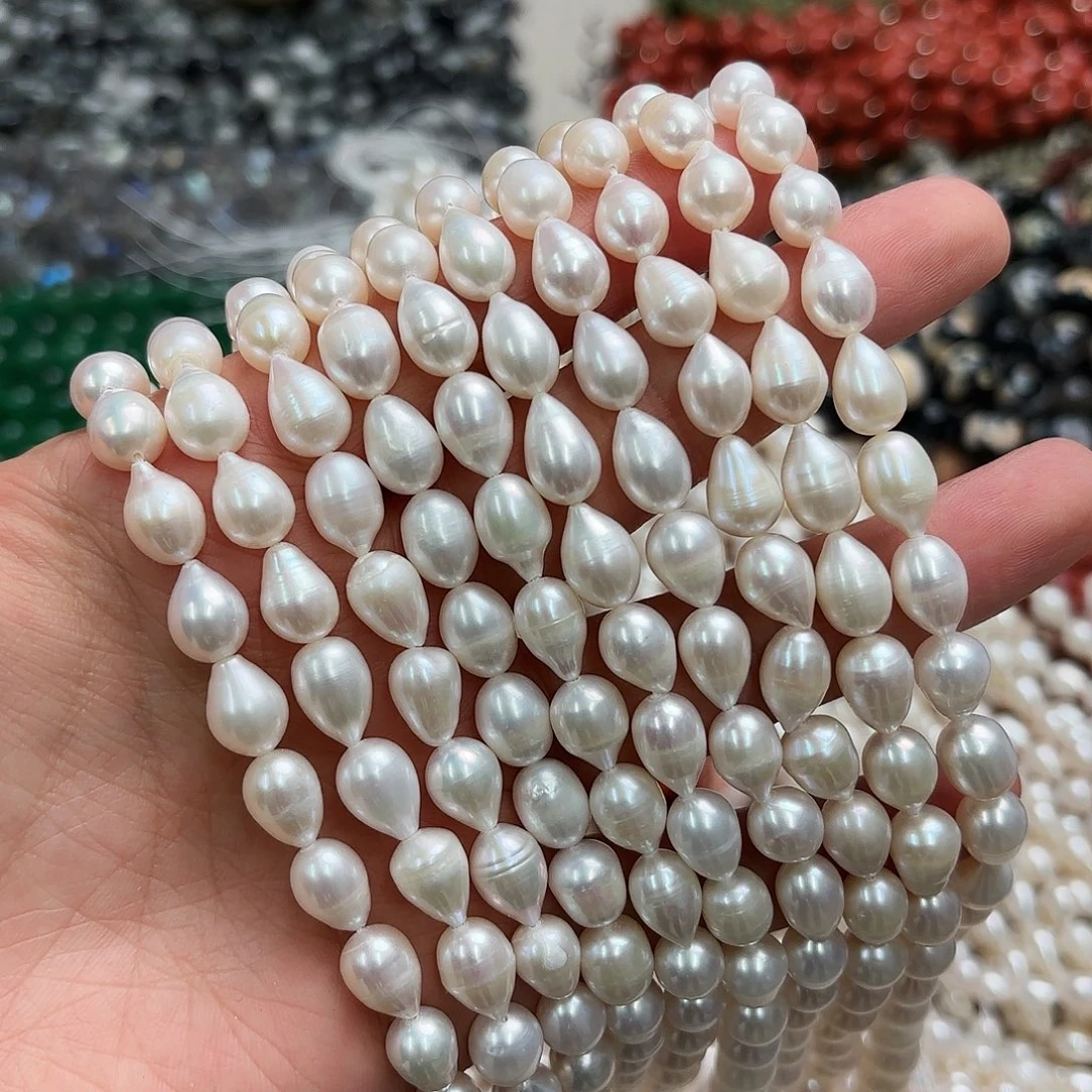 么***哒玛瑙/玉髓未镶嵌珠宝半成品7-8水滴珍一条