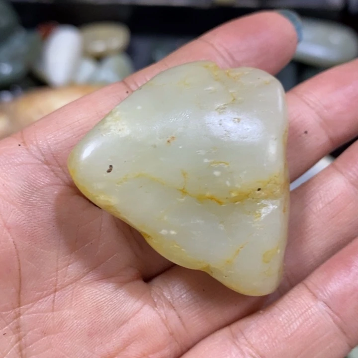 未镶嵌和田玉（糖玉）挂件