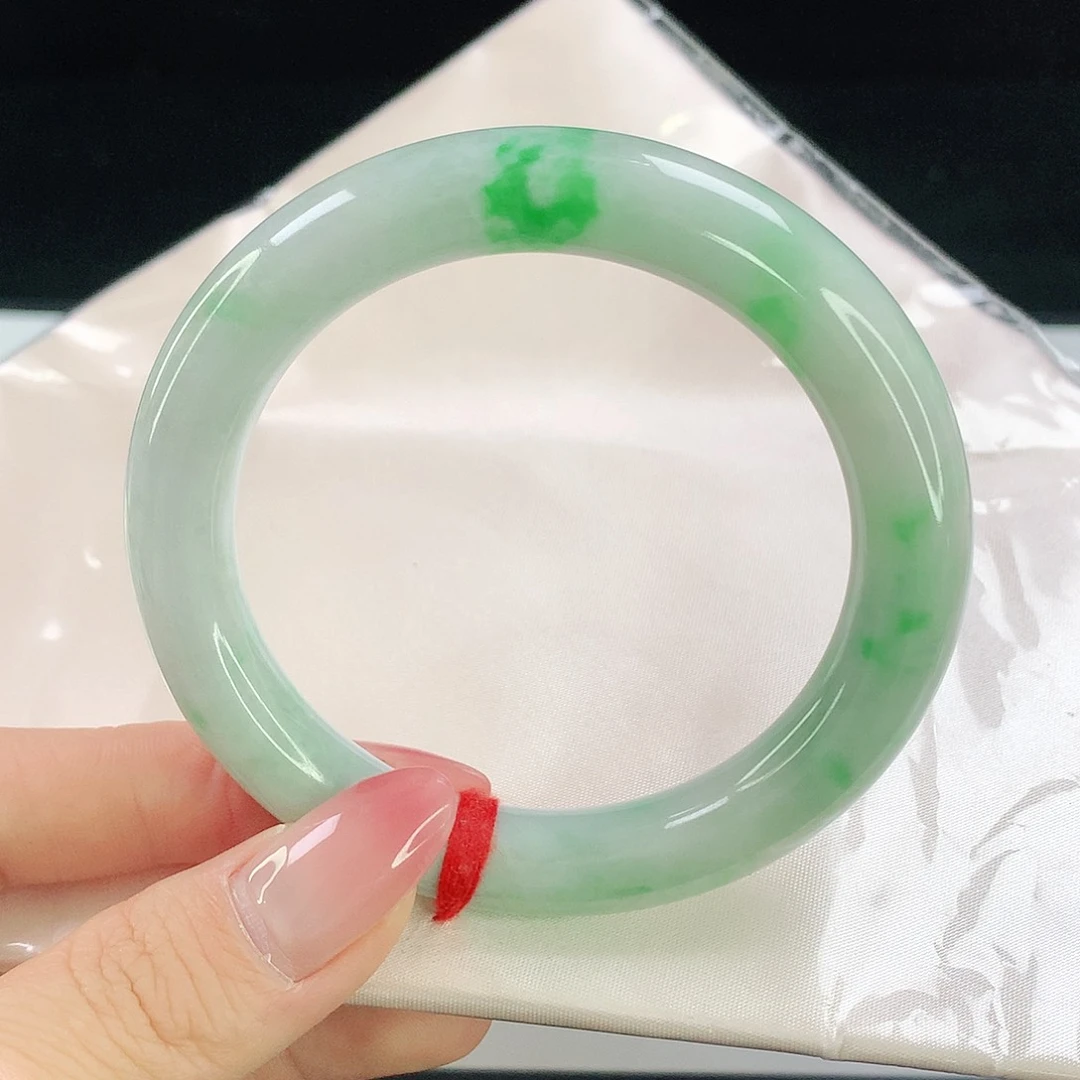 翡翠手镯未镶嵌655翡翠