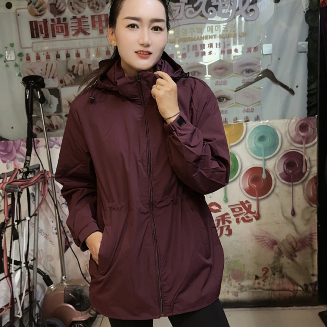 8280收腰外套，帽子可以拆卸显瘦款