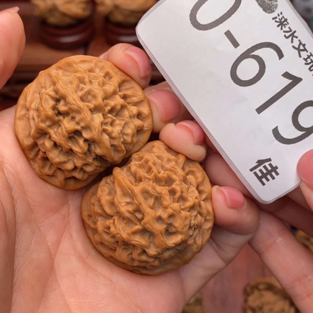 文玩核桃把件36秦闷