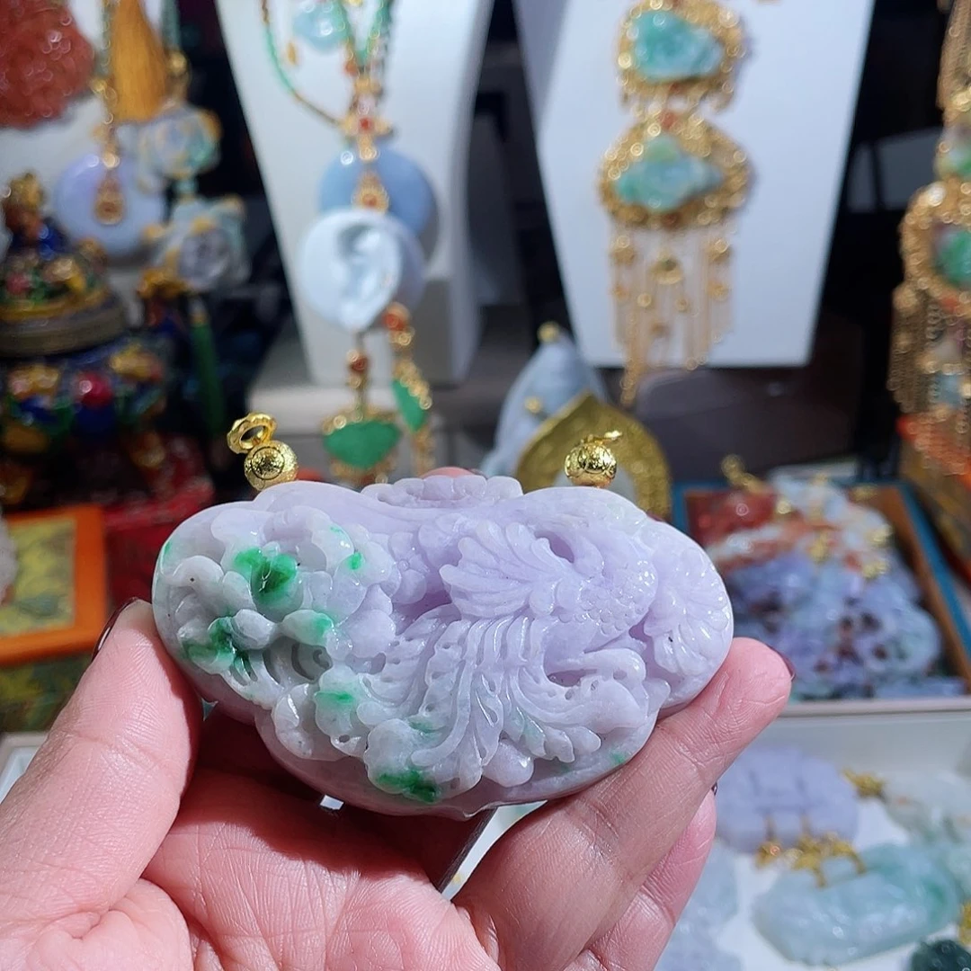 翡翠颈饰未镶嵌西***酱翡翠紫色锁片