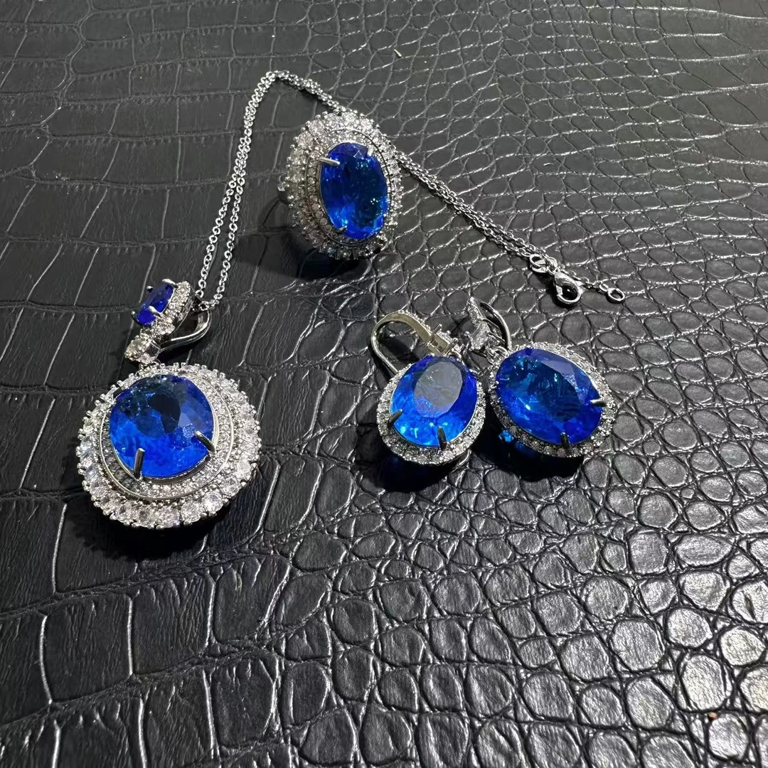 HSS-2173套盒精美时尚吊坠多样性发一件