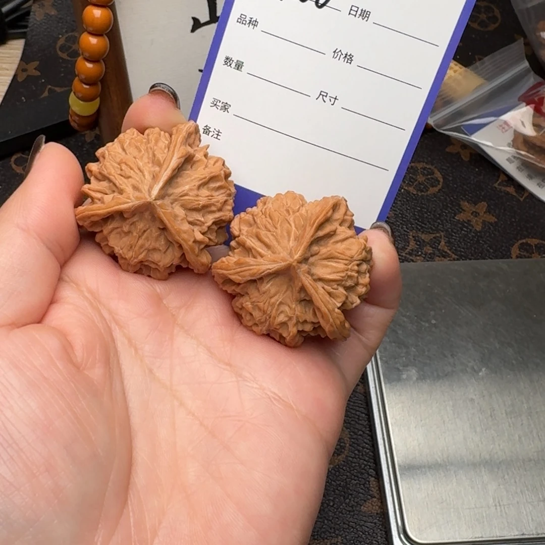 把件文玩核桃36三棱200