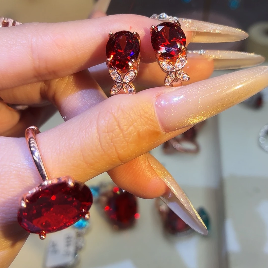 合成立方氧化锆合金蝴蝶耳扣