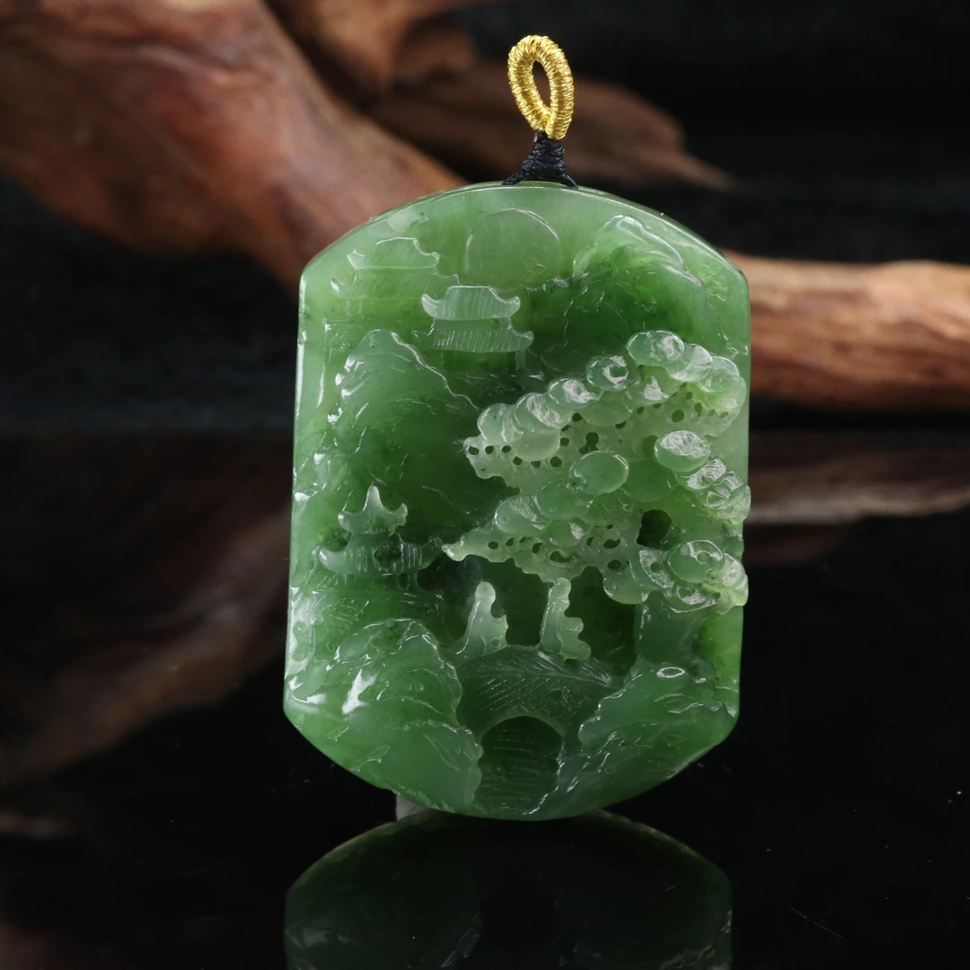 52和田玉碧玉山水吊坠/201537上海嘉禾拍卖