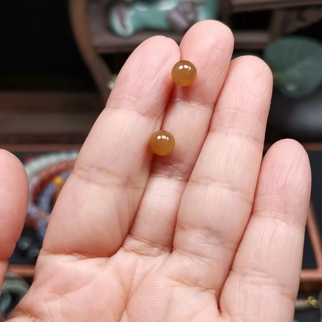 和田玉耳饰银S925镶嵌半****?