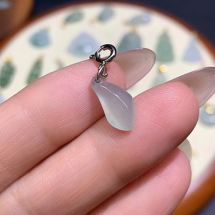 翡翠银S925镶嵌颈饰