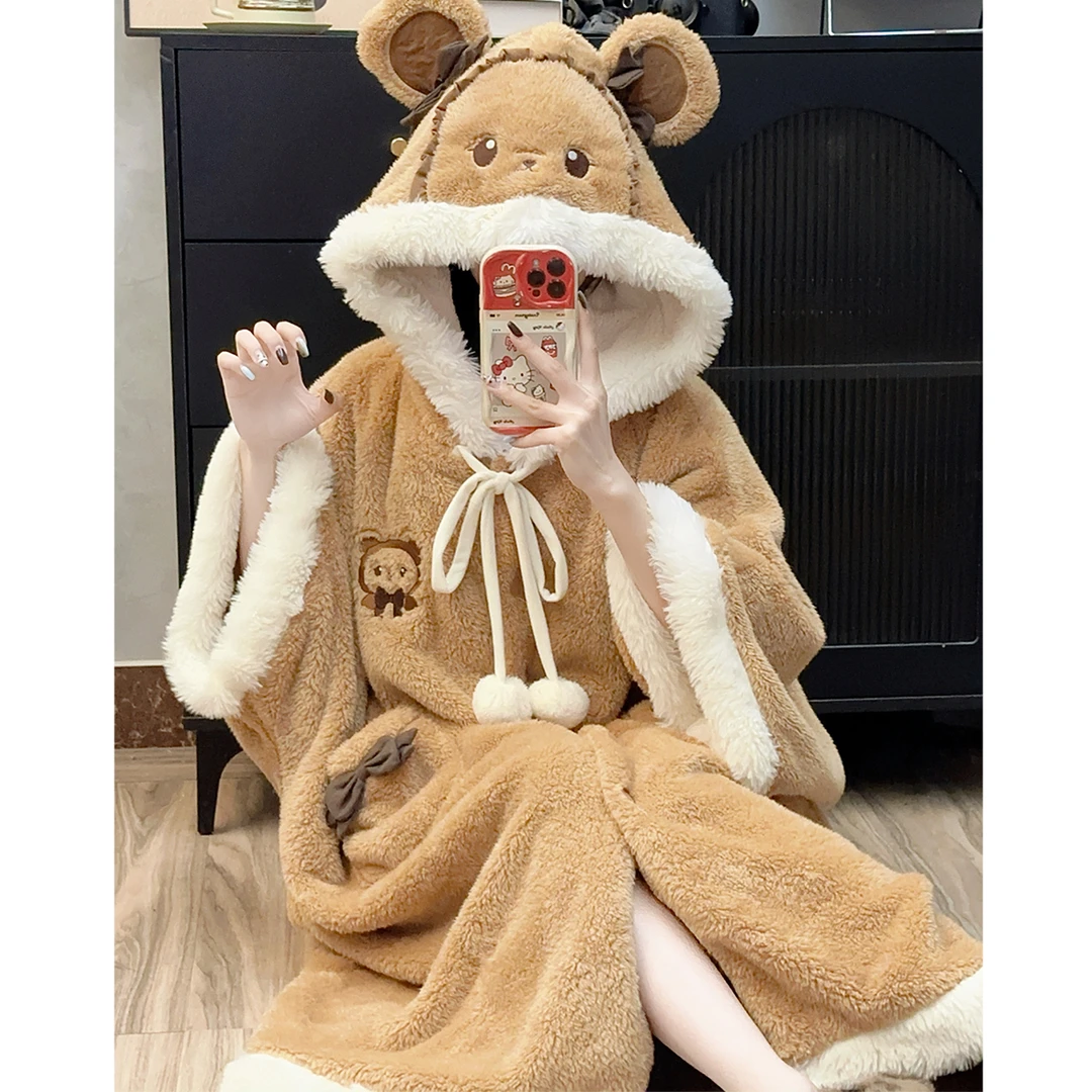 卡通睡袍女冬季珊瑚绒连帽斗篷睡衣秋冬加厚法兰绒宽松外穿家居服