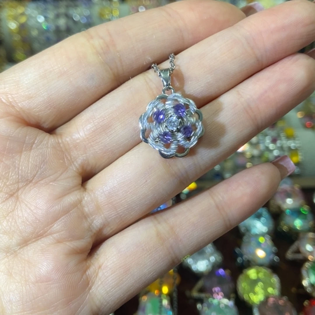 66锆石（处理）吊坠