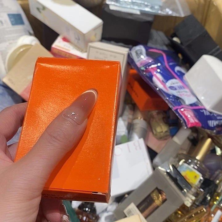 酸***、花岗石铁合金香水沐浴露持久留香