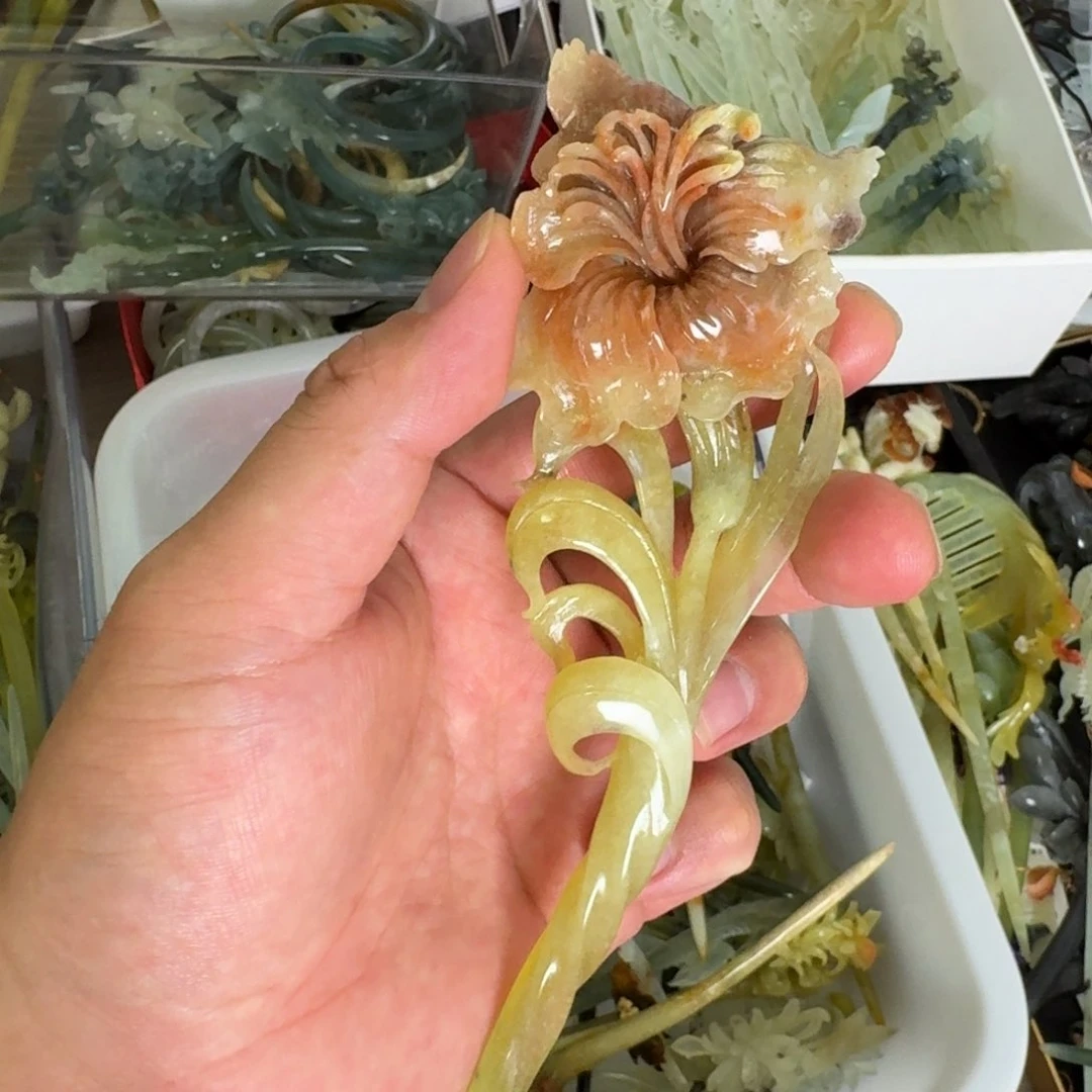 蛇纹石玉未镶嵌发饰
