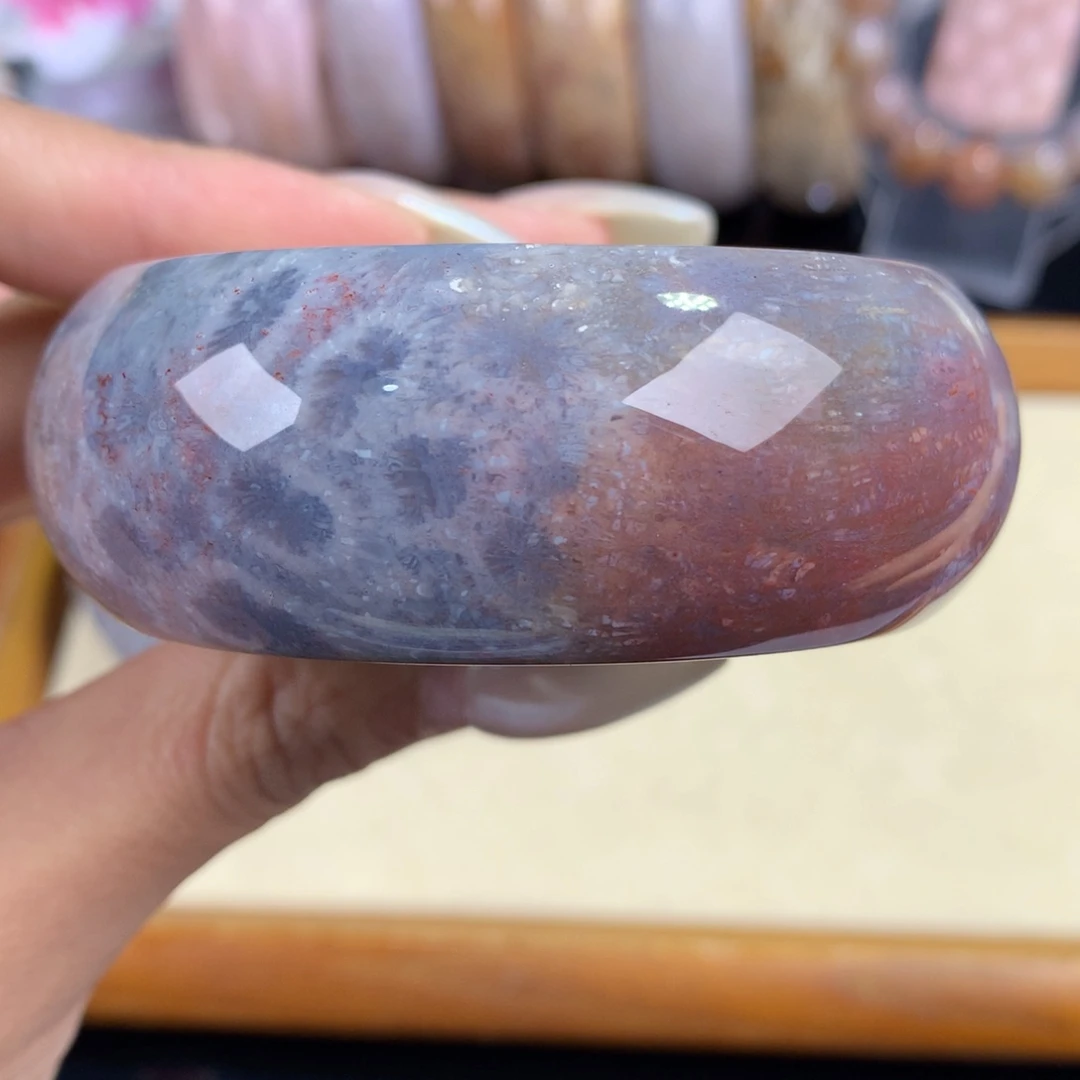 硅化珊瑚（珊瑚玉）未镶嵌吊坠(赠链)10号镯饼58圈口