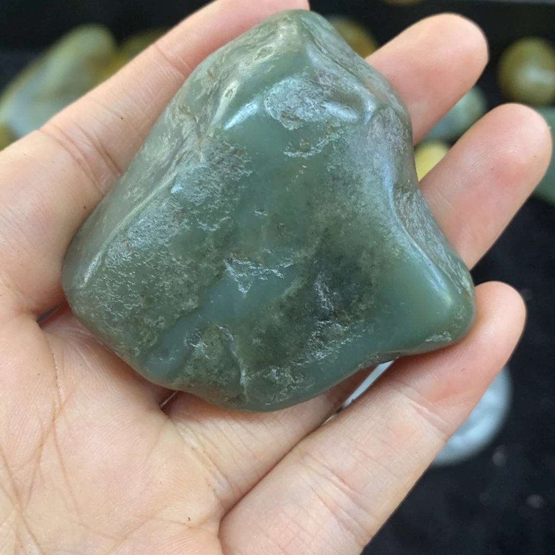 未镶嵌和田玉（糖玉）挂件