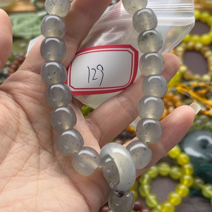 蛇纹石玉未镶嵌手链