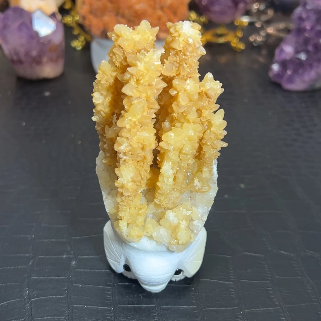 未镶嵌紫晶珠宝半成品21方解石