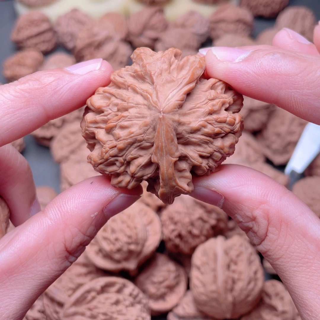 之***矣文玩核桃吊坠官帽