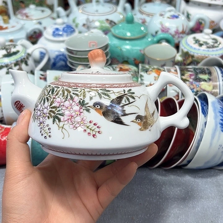 景德镇陶瓷艺术品