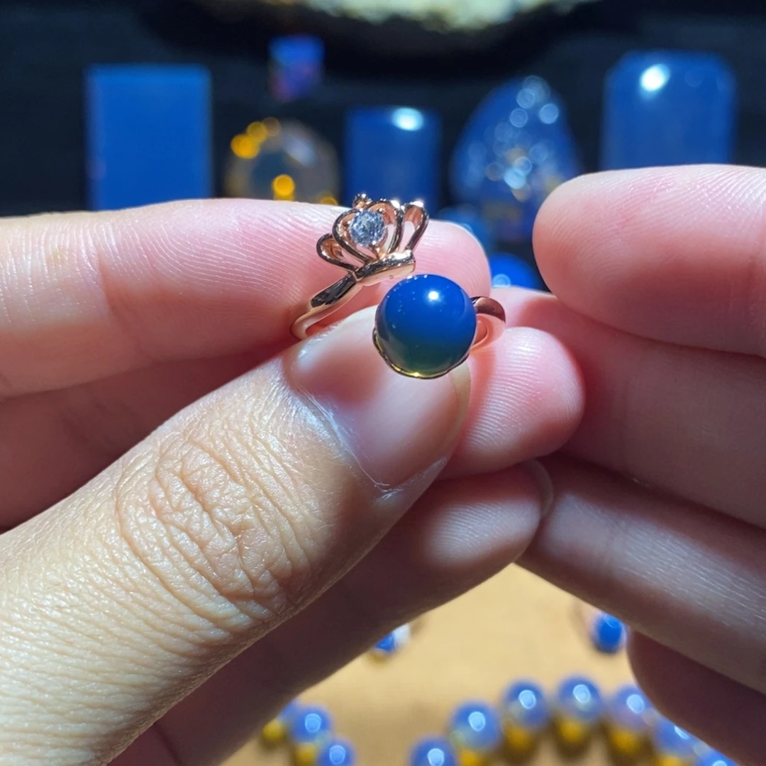 琥珀未镶嵌裸石多米尼加蓝珀